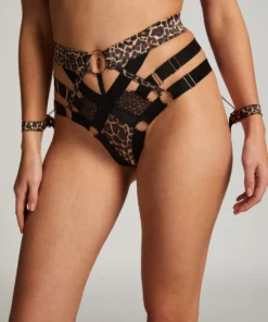 Entice Brazilian - Black