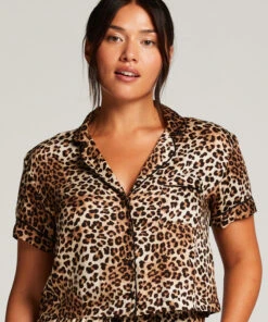 Satin Short-Sleeved Jacket - Black