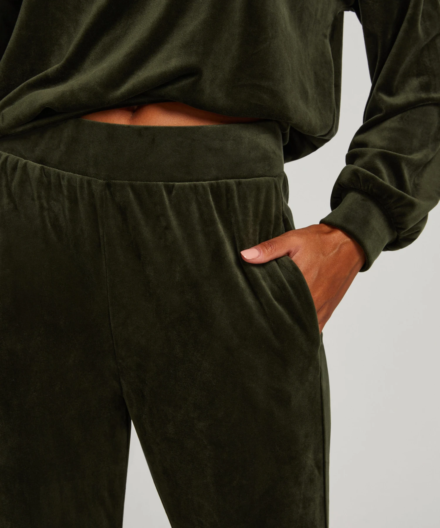 Velours Jogging Pants - Green 2 Velours Jogging Pants - Green - Image 2