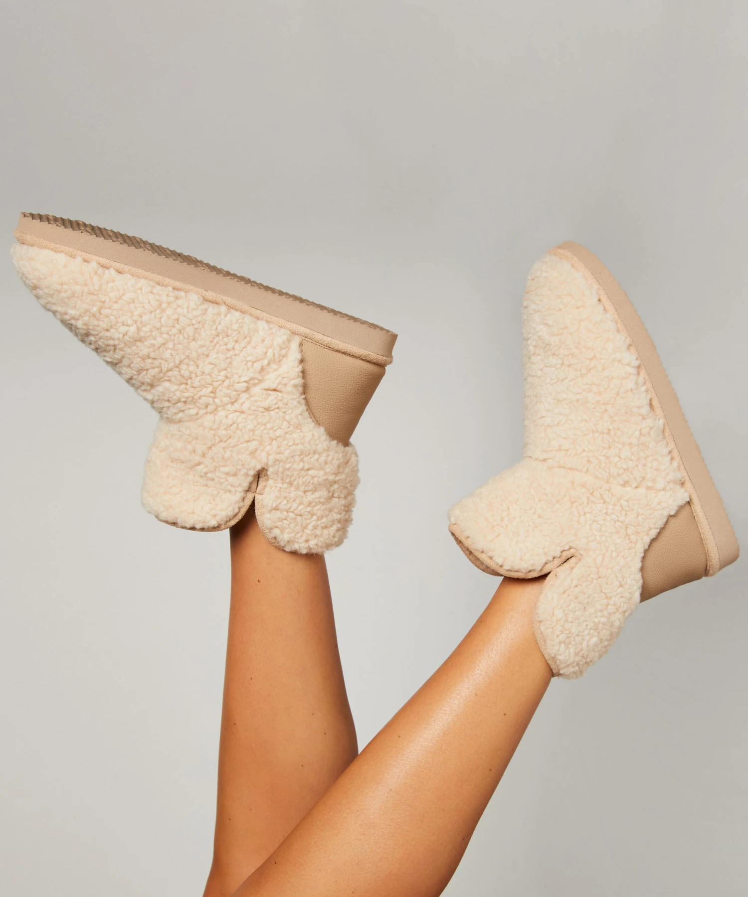 Teddy Slippers Boot - Beige 1 Teddy Slippers Boot - Beige