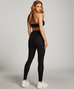 HKMX The Nadi Sports Bra Level 1 - Black -Deals Bare Bralettes Store 204444 4 scaled